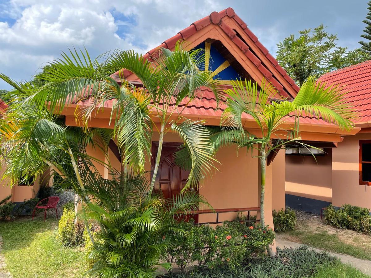 The Pace Phuket Boutique Resort Rawai المظهر الخارجي الصورة