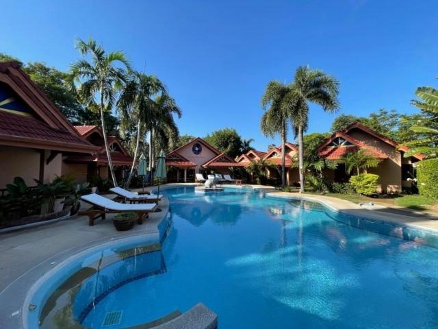 The Pace Phuket Boutique Resort Rawai المظهر الخارجي الصورة