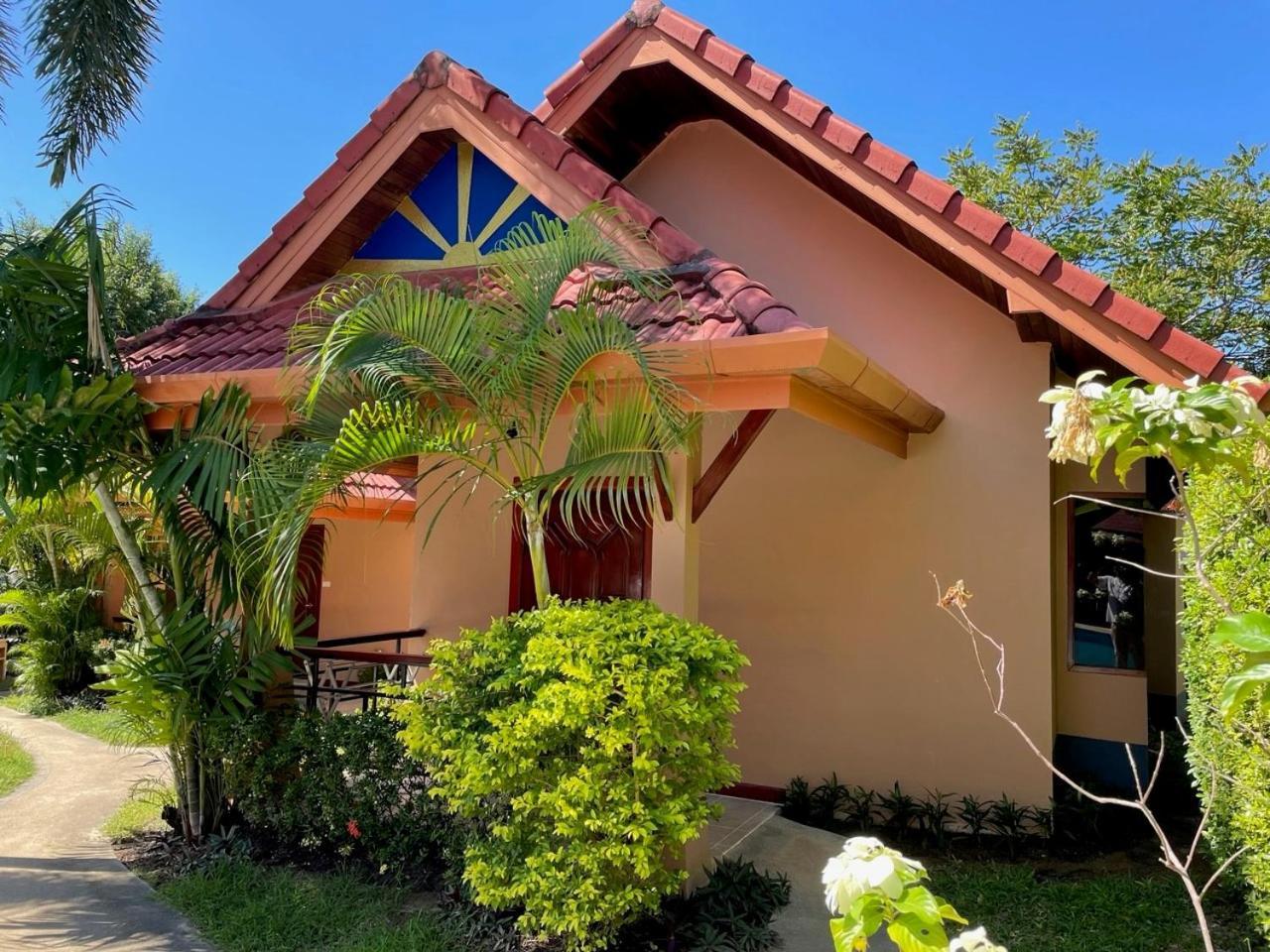 The Pace Phuket Boutique Resort Rawai المظهر الخارجي الصورة